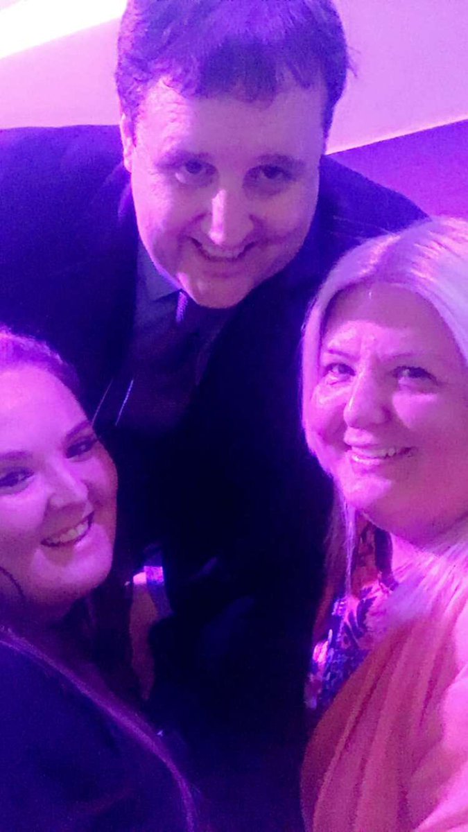 LydiaPowerXxX's tweet photo. @peterkay_co_uk @TheBoltonNews @Bolton’sGotTalent selfie with Peter Kay!! X https://t.co/je5AwLB9Fk