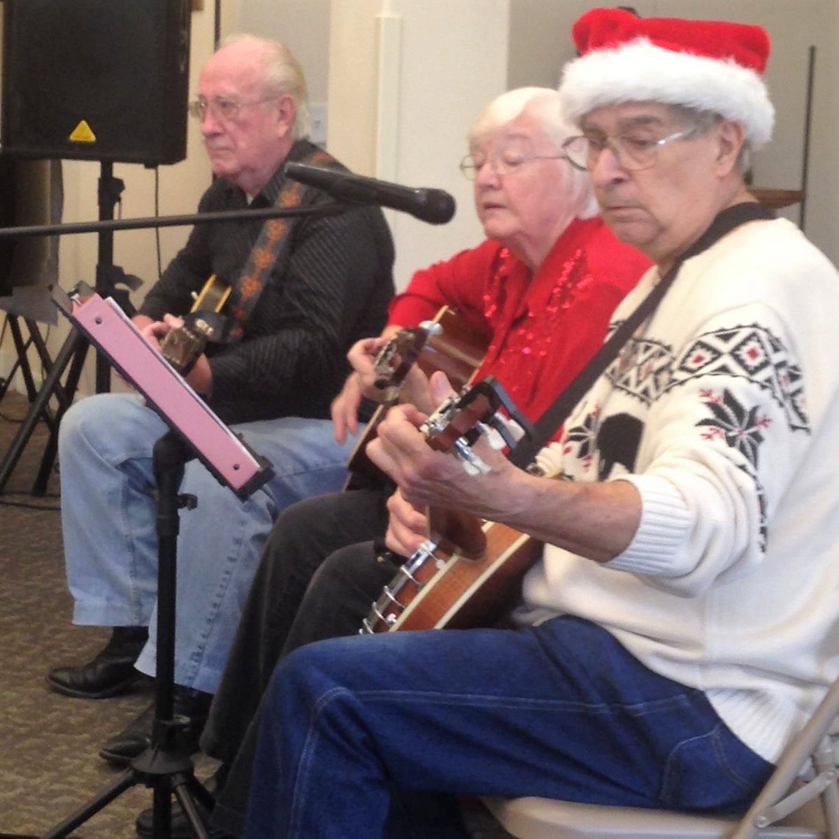 JulieOceanRidge's tweet photo. We're rocking the house @OceanRidgeALF with our Friday "Jam" #Frontierculture Come join us! https://t.co/fuHC0JII9J