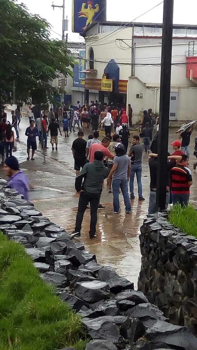 $$Jonathan$$ tweet media