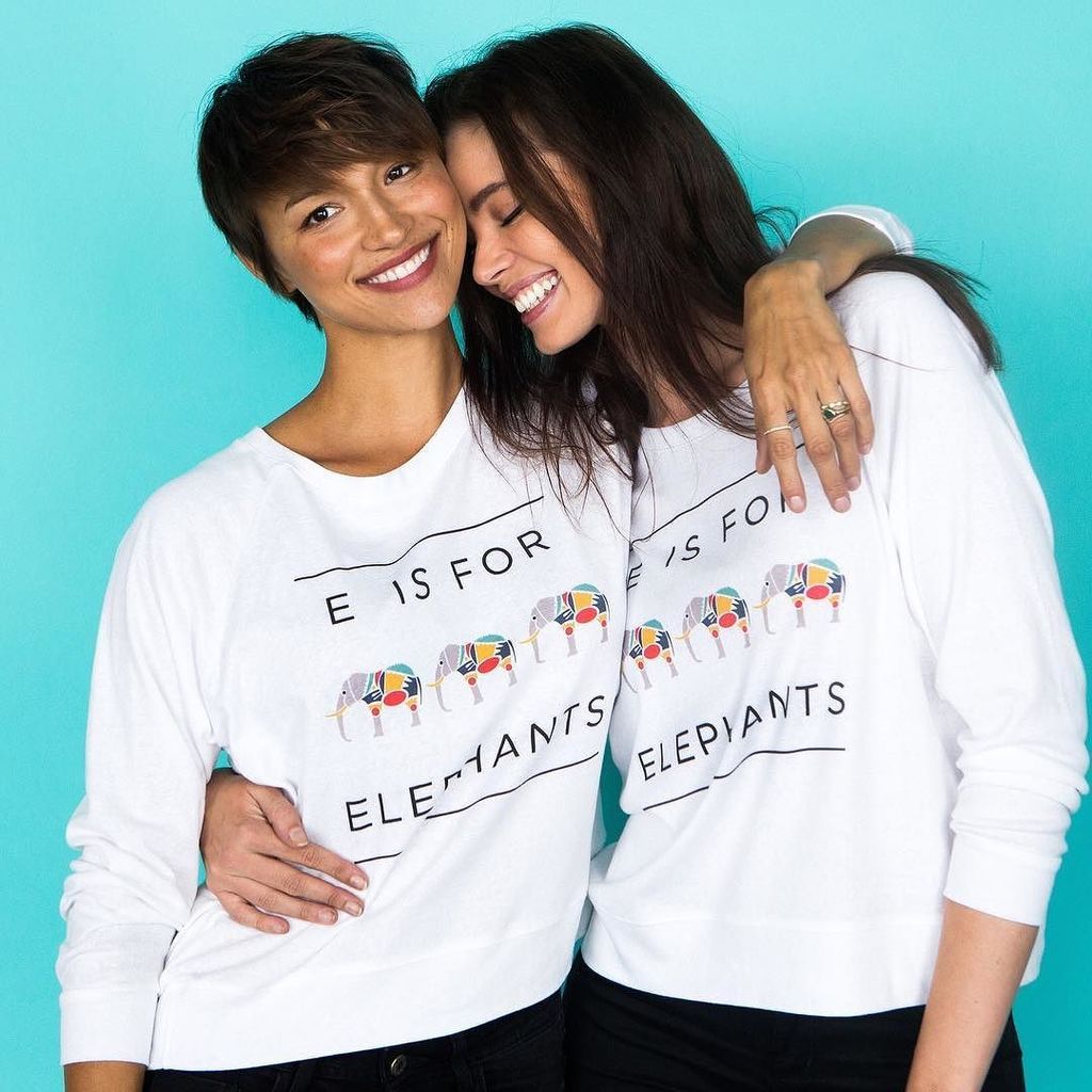 AISFORANIMALS's tweet photo. Elephants need our protection! 25% or profits from our #EisforElephants collection benefits the life saving work of @dswt 🙌🏽 Show your compassion &amp; support while helping orphaned elephants!  #BeKindtoElephants #HelpUsHelpAnimals 🐘❤️🙌🏽 https://t.co/PRtuEkvPYC https://t.co/FgVvWkHIVb