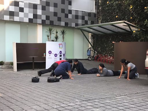 enovamx's tweet photo. En #ENOVA queremos que los #enovers estén sanos y fuertes. Participa en las sesiones de kickboxing los viernes en nuestras instalaciones. https://t.co/l7HtSfgURA