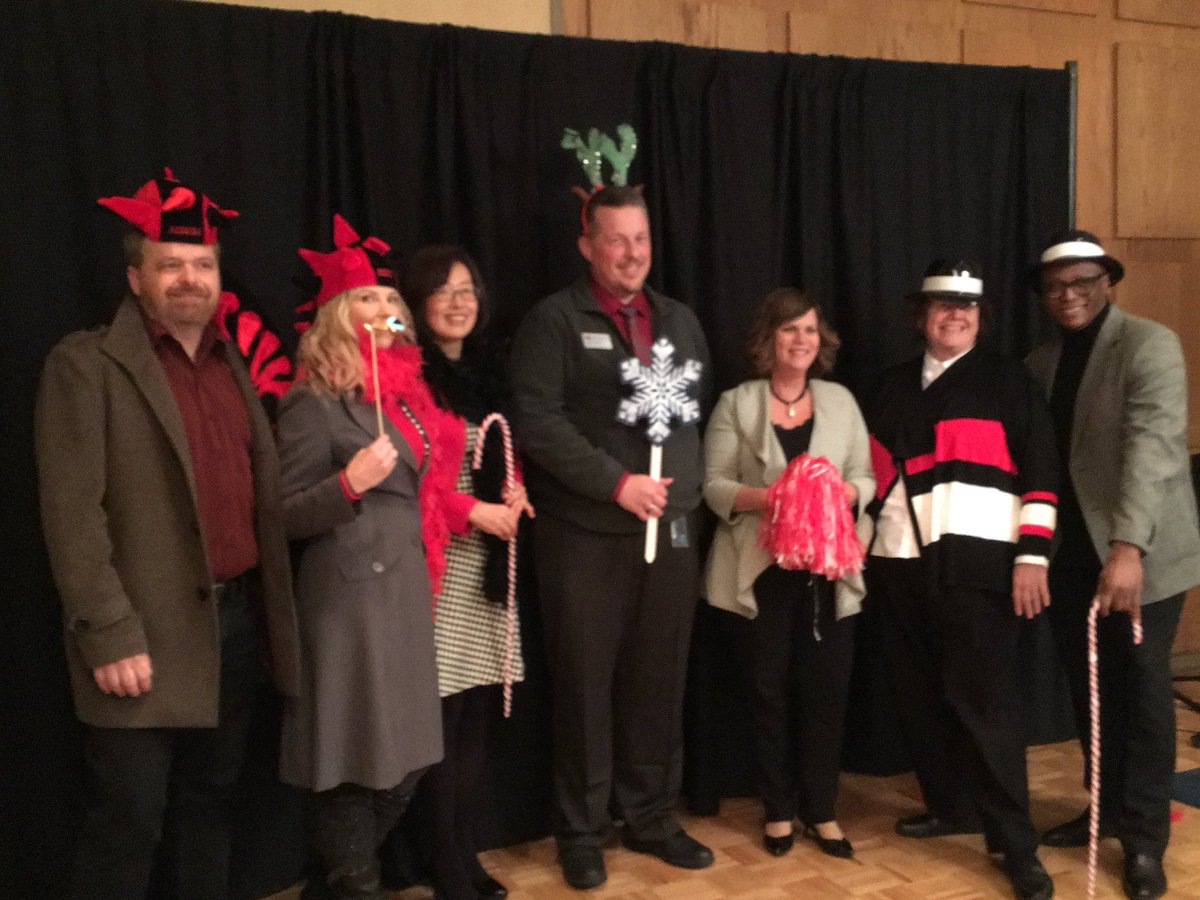 PrezBlackhurst's tweet photo. So fun to celebrate my @MSUMoorhead colleagues and the important work we do together as we near the end of the semester. MSUMGrit #MSUMHeart #MSUMHumility https://t.co/ATcrkABf4i