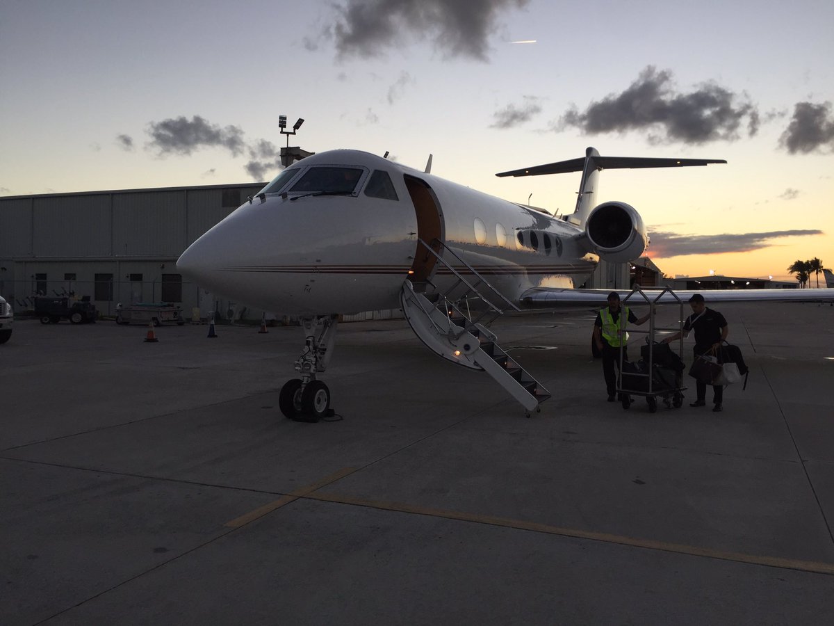 I'm taking off into the sunset from Palm Beach FL on the G4, New York bound!