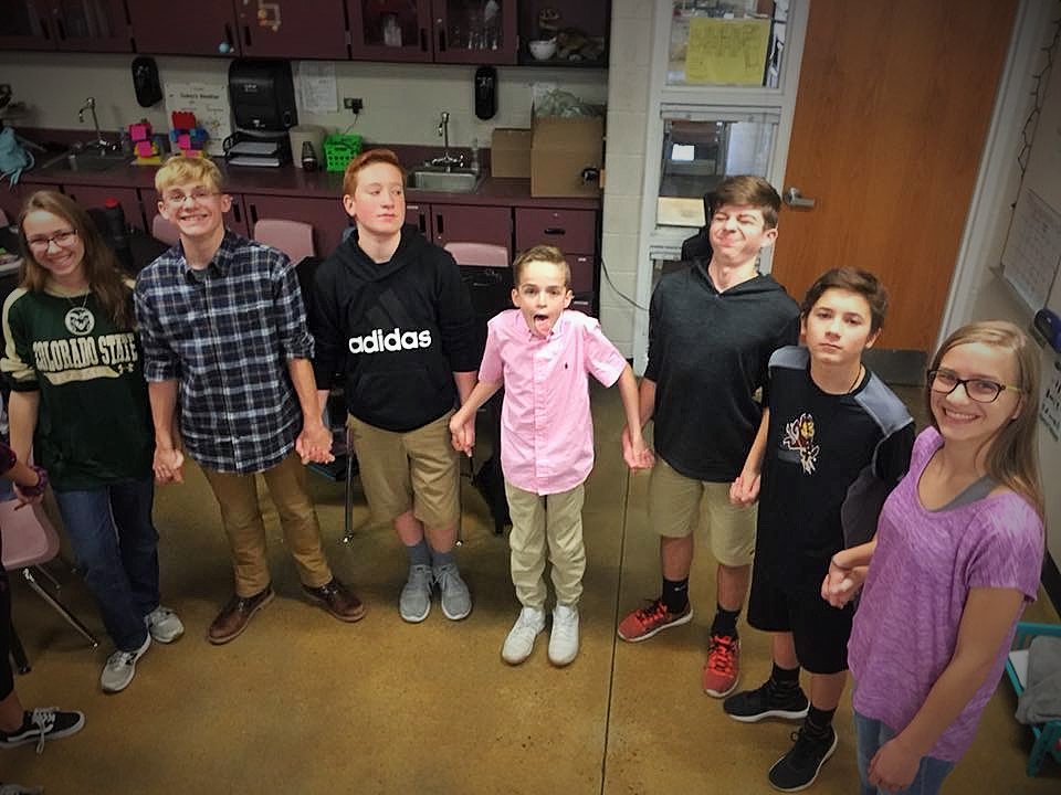 WebberMS's tweet photo. Now here we go dropping science dropping it all over... Mrs. Easterlund's Ss discovered first hand how electricity is conducted and what an electric current looks like when traveling through hair. #WeAreWebber #PSDproud #WebberScience https://t.co/qBunfFB9eu