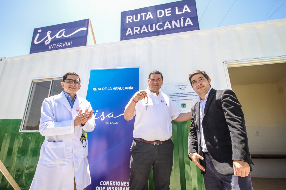 fdelamaza77's tweet photo. Junto a director de Teletón inaugurando camarín Paralimpico de Deportes Temuco.@fegav@rutaaraucania https://t.co/kKhsXM99zC
