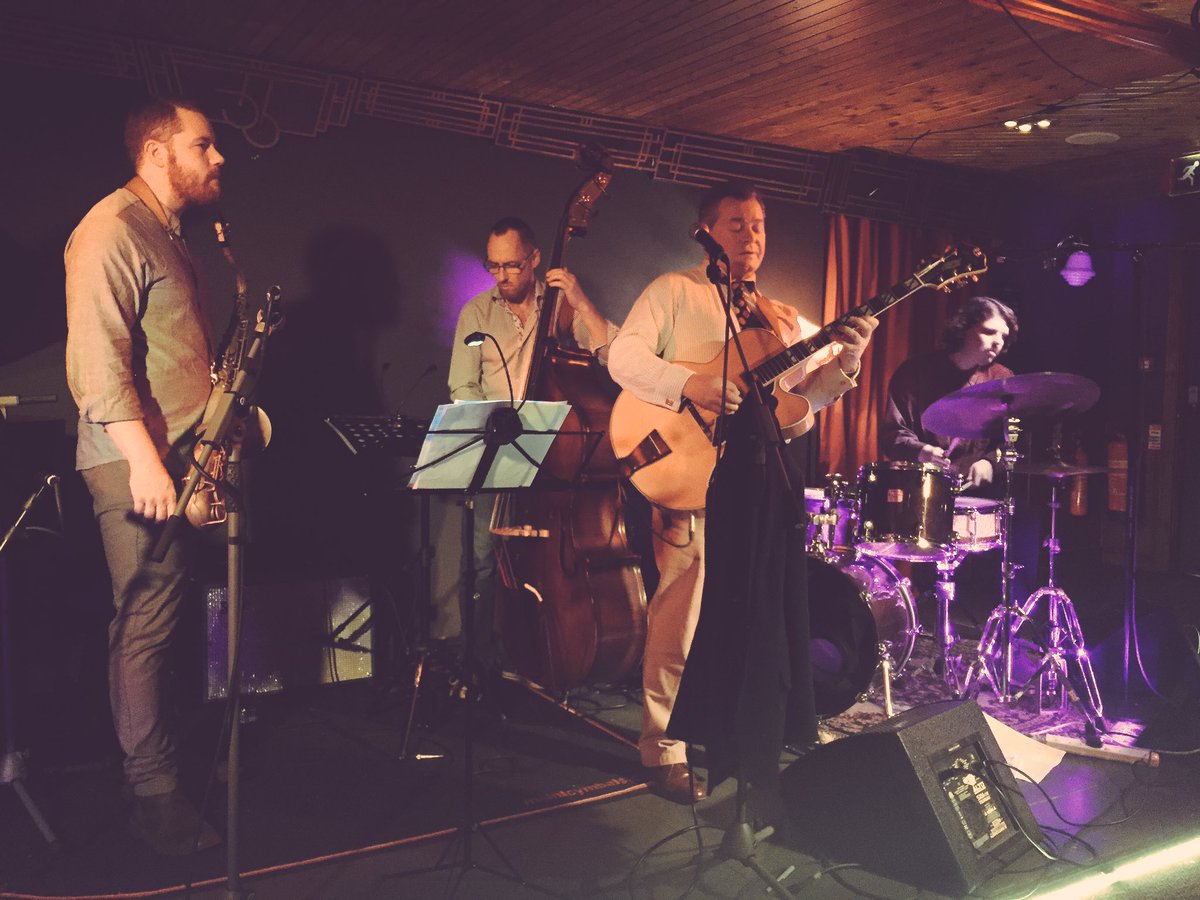 TerraceJazz's tweet photo. Lots of great live videos from the final night of #ReturnFlightOfTheEarls @BelloBarDublin over at https://t.co/Z57NIlNgSo https://t.co/oQXBXiKX36