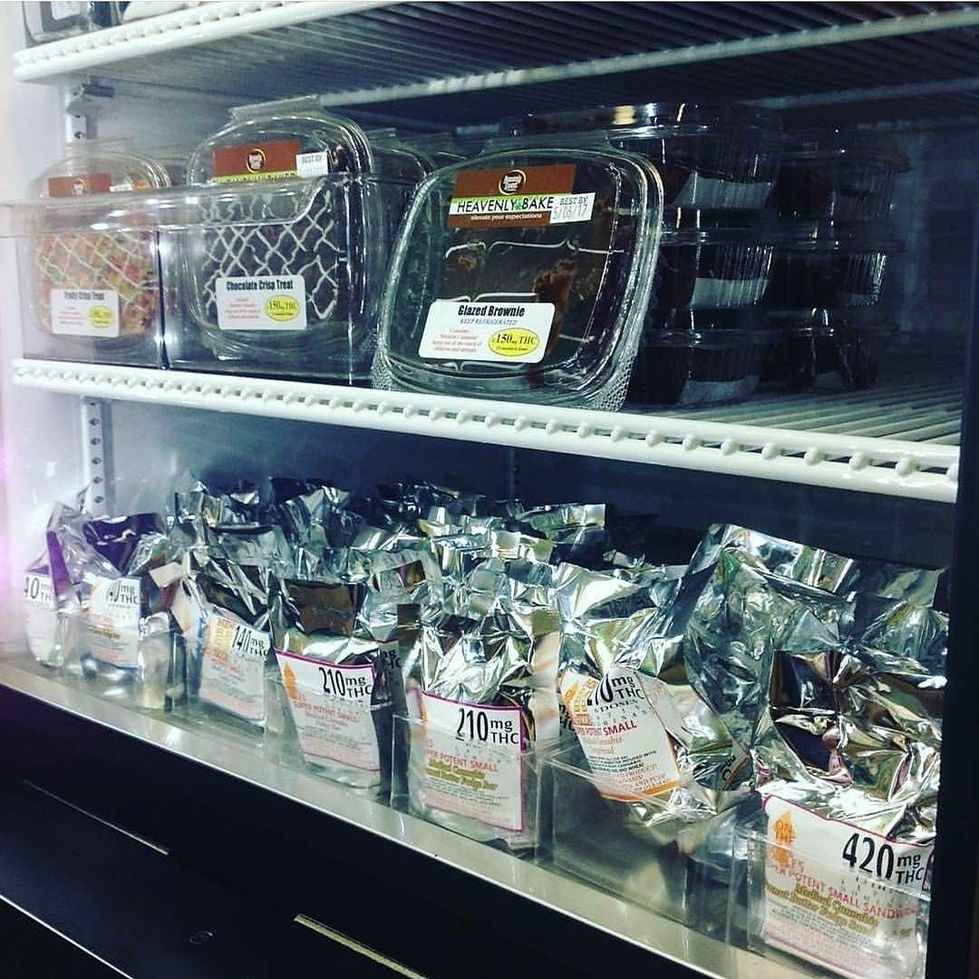 OTR_Edibles's tweet photo. 📸 by @HHCRichmond #SFBayArea you can find us at #HHCRICHMOND #ontheriseedibles #cannabiscommunity #medicalcannabis #medicalcannabis https://t.co/Hb4UVzONYv