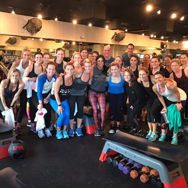 Shred415's tweet photo. Heading into December feeling strong with our incredible community by our side.
Tag your #shredsquad 👇 https://t.co/qY3HnyWDfV