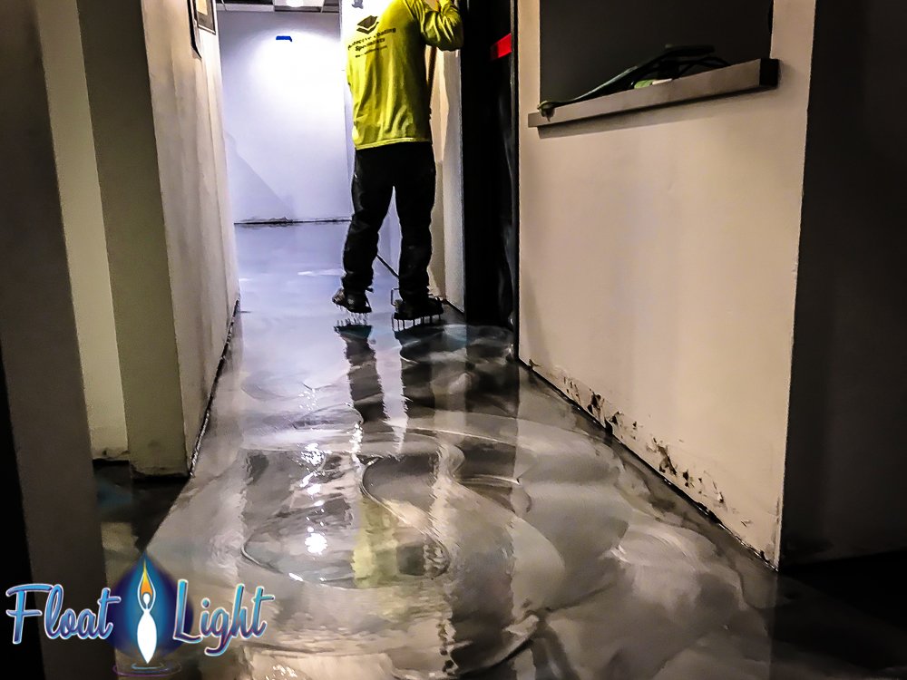 floatlightfloat's tweet photo. Month 4 is upon us at #floatlight, only a few weeks away from opening. Most fixtures are installed, custom cabinets including our front dest, #epoxy floors are going in which is a whole art piece entirely! This place is starting to take vision <3 #floatfamily #floatfriend https://t.co/FSVKl3k1S4
