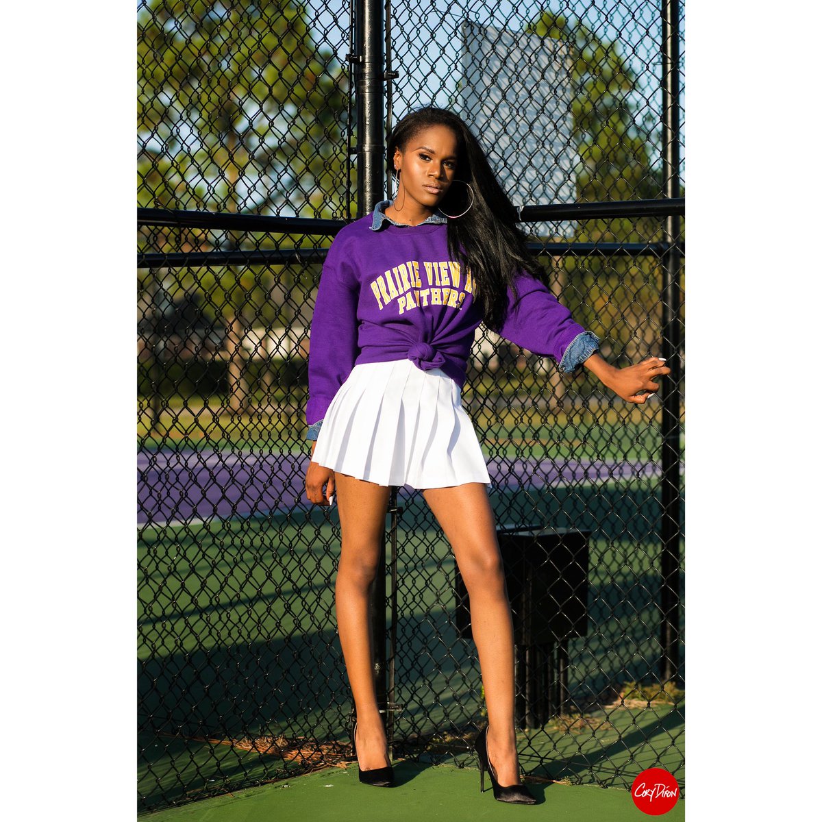 yeahthatsdani's tweet image. “Every place where you set your foot will be yours” Deut. 11:24 👩🏽‍🎓
December 16, 2017 at 10:00 am I will be graduating from The Prairie View A&amp;amp;M! I’m thankful for it ALL! 
The Price Been Up!! 💜💛 #GradSzn #pvamu17