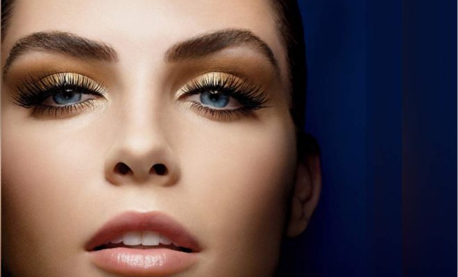 AplatanaoNews's tweet image. Mirada Espectacular: Trucos de maquillaje para ojos pequeños #BellezaRD #MaquillajeRD
aplatanaonews.com/mirada-especta…
