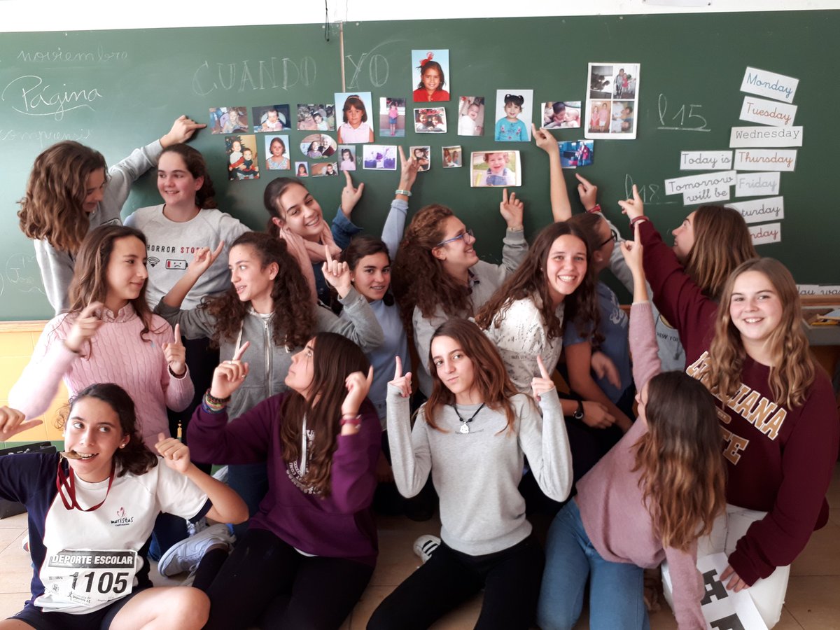 CtGrupos's tweet photo. "CUANDO YO ERA CHIQUITIN@" #GA4 #MueveteMaristas #MaristasCt17 #GVX #welovegrupos https://t.co/rP5K3j00io
