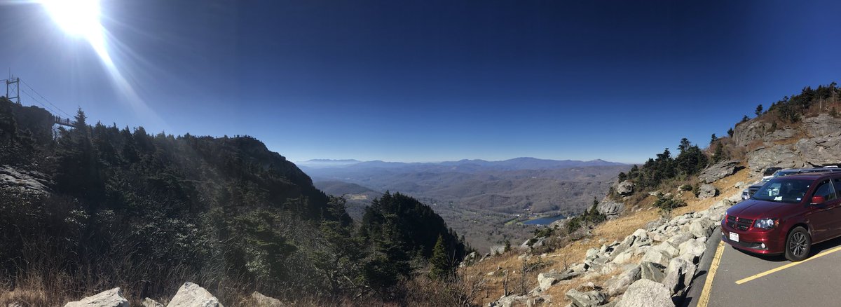 DrM47145's tweet photo. Grandfather Mountain State Park
Boone, NC
#Appalachian https://t.co/U2R6eeGFzP