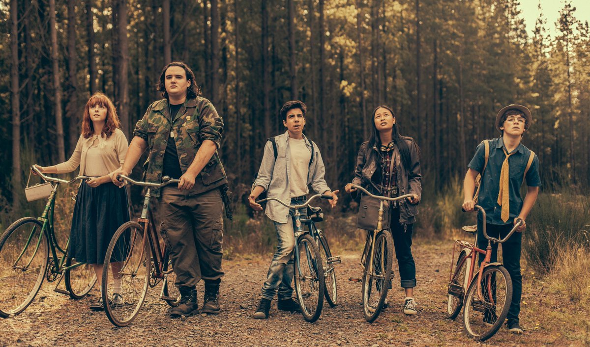 TheCometKids's tweet photo. SCREENING TIMES - 
Lido Cinemas Hawthorn VIC Sat 10:00am/Sun 10:00am
Cameo Cinemas Belgrave VIC Sat 10:00am/Sun 10:00am
Metro Cinemas Boronia Boronia VIC Sat 11:10am/Sun 11:00am
Boat Club Cinema QLD - Sat 2:00pm + 6:55pm/Sun 2:00pm
All session times at https://t.co/0zLLrEWYwP https://t.co/Av2zMkxCPx