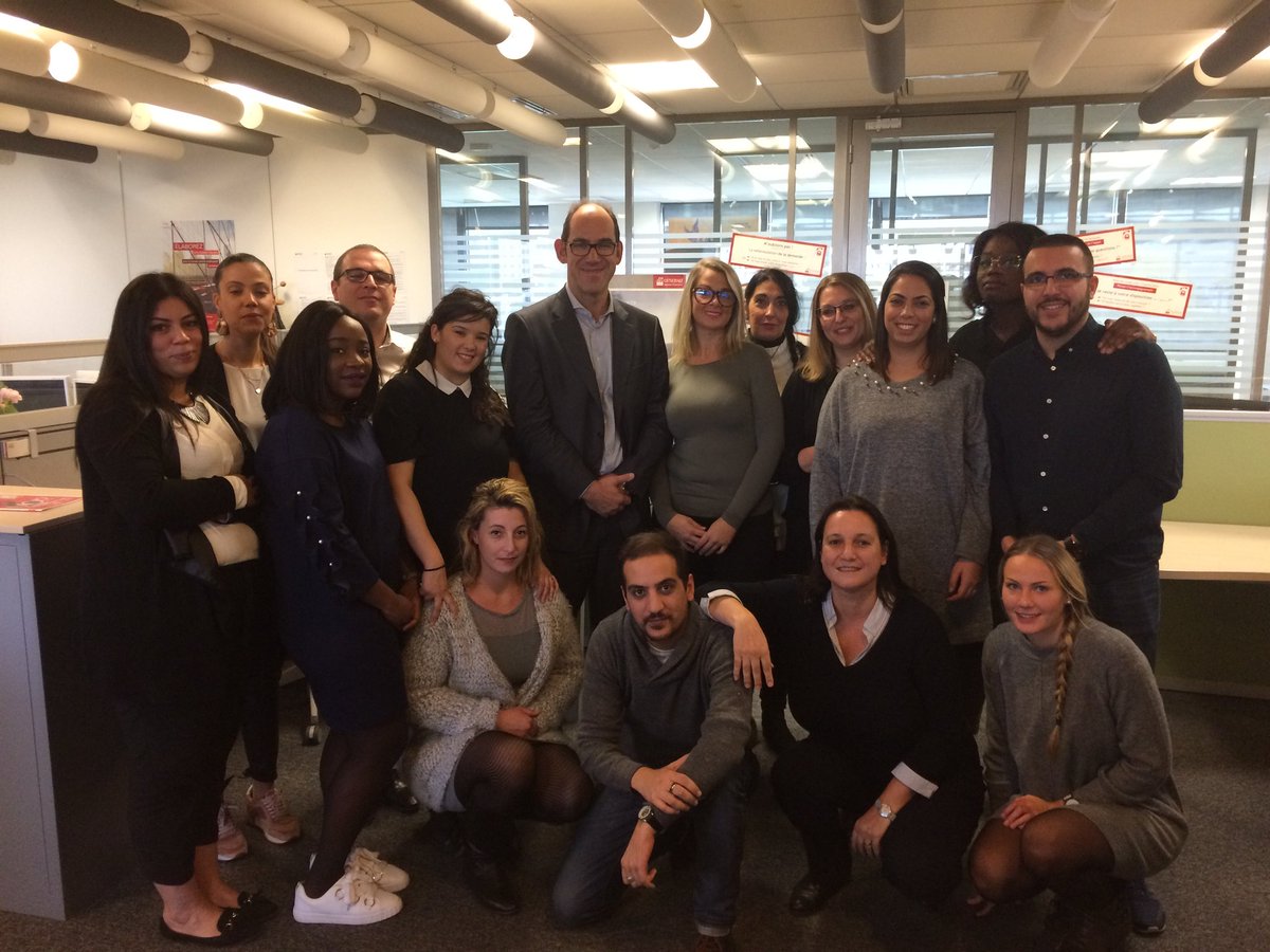 JeanGranier's tweet photo. Merci à notre équipe du #SRI de la chaleur de son accueil et de son engagement auprès de nos commerciaux, Agents et courtiers #efficacité #excellenceduservice @generalifrance https://t.co/pZT48V01MF