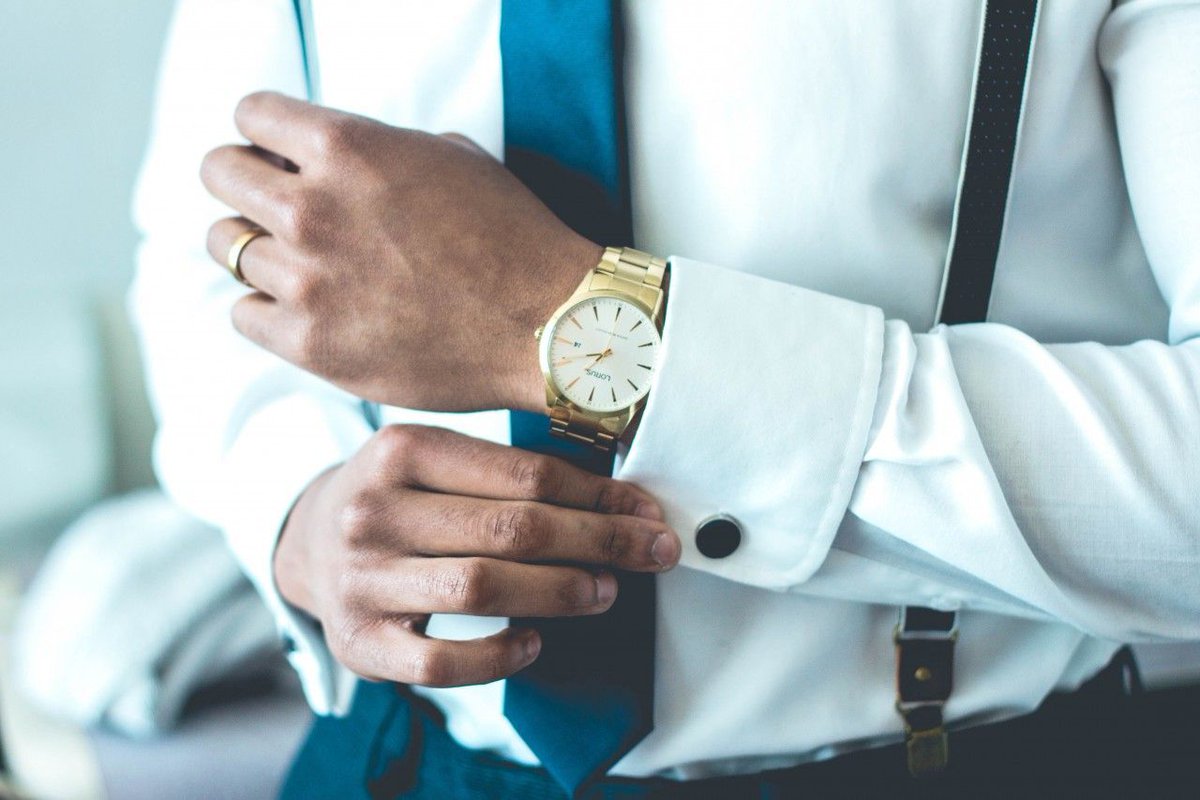 jasonninc's tweet photo. Can #influencers play an authentic role in luxury brand marketing? Experts seem to think so. https://t.co/6hXZJC2JbU https://t.co/s7EHLYYVQO