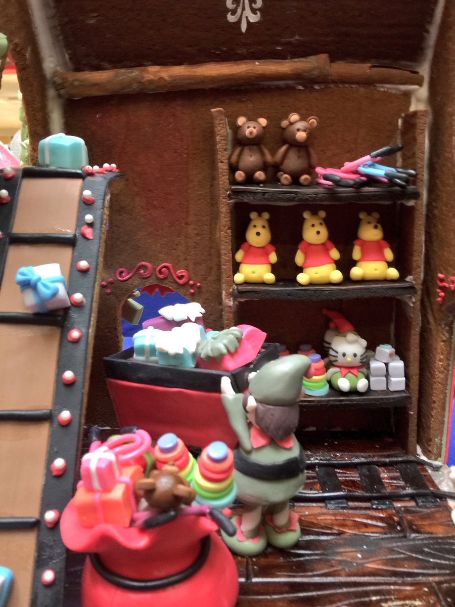 GBCCHCA's tweet photo. Congratulations to Laura for winning first place in our #RedpathSugar Gingerbread House Competition. Visit us on Facebook to see all of the 2017 submissions: https://t.co/DHTw2FAJSb https://t.co/AYtDuBI7NQ