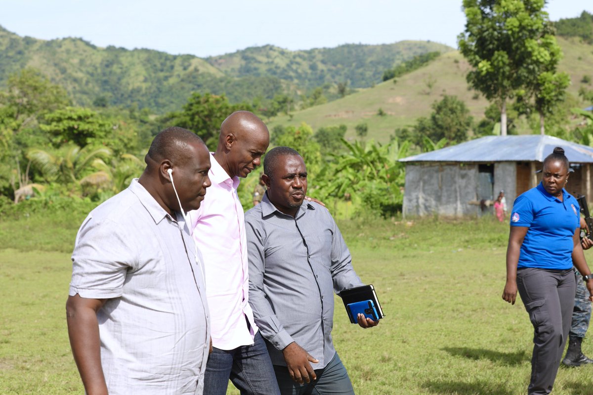moisejovenel's tweet photo. Anpil pwogrè fèt nan konstriksyon nouvo santral elektrik ki pral alimante komin Lèziwa ak Tibiwon. Avan lontan zòn sa yo pral gen kouran 24 sou 24. #karavànchanjman https://t.co/wB88hnby2Z