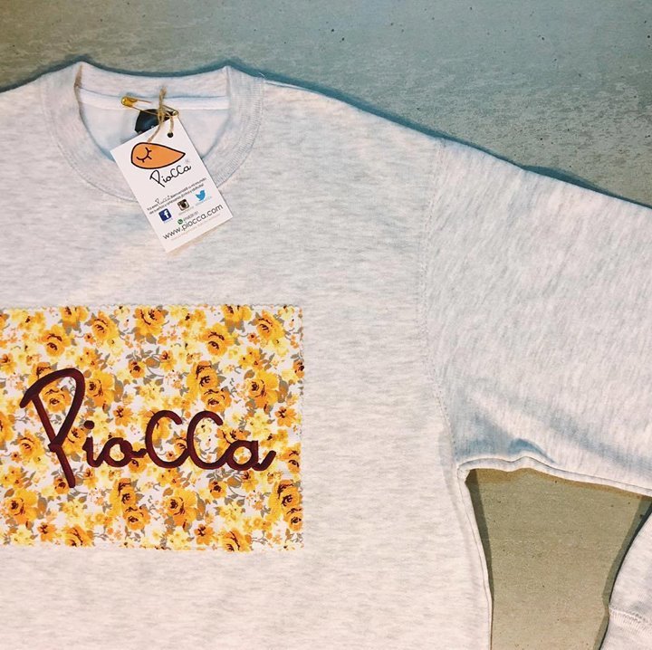 EresPioCCa's tweet photo. NUEVA COLECCIÓN !!! Sudadera PioCCa Hoy la tenéis disponible en la tienda @luloespaciodemoda en la calle Martínez Campos (ALMERIA).Aprovechad el BLACK FRIDAY!!! 😘😘😘😘 #piocca #edicioneslimitadas #blackfriday #luloespaciodemoda #almería https://t.co/t8W9oxvugn https://t.co/gRK12ynEHN