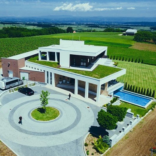 Serbian_Soul's tweet photo. Honouring nature, the sun and the land, Temet winery was erected on top of a hill, surrounded by vineyards. @VinarijaTemet @Serbian_Soul 
#wine #travel #vine #winery https://t.co/ubFdsuhSRd