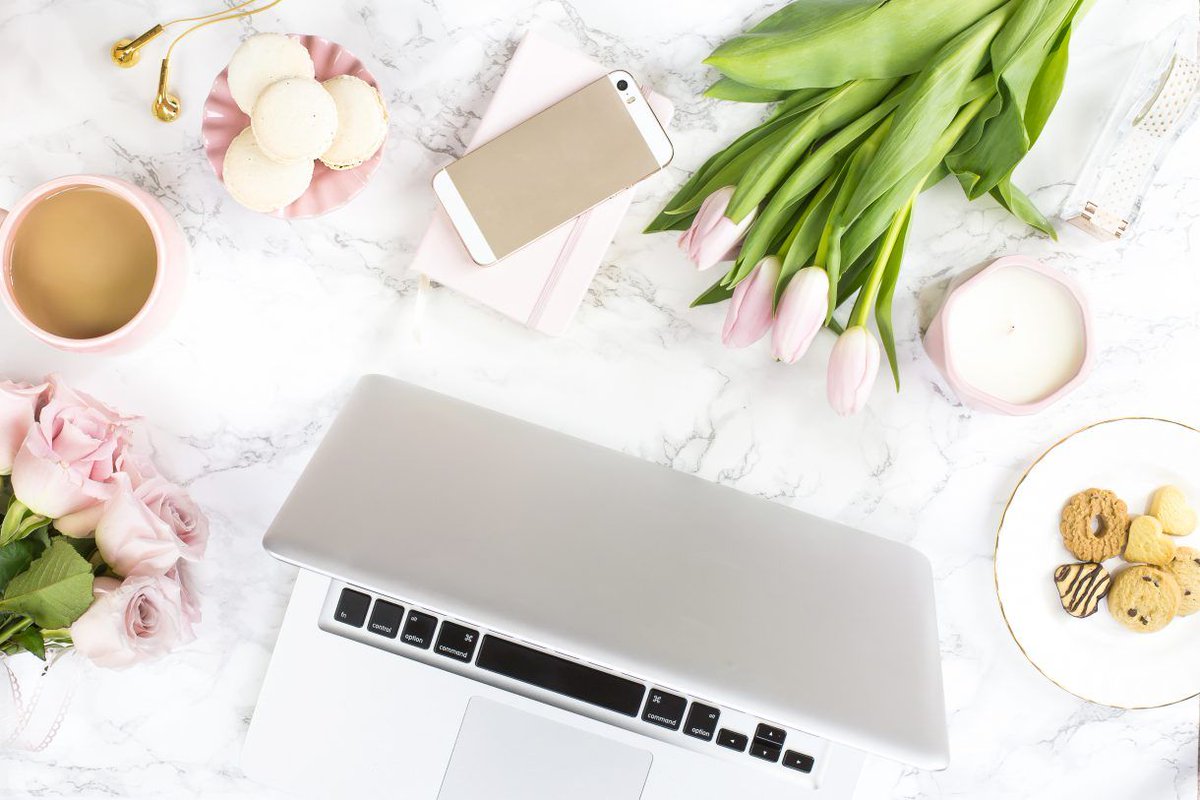 ellmariewriting's tweet photo. It's so important to create your own #writing #niche.  But just how on earth do you do it?Elsie Dobson tells us how at https://t.co/YIREeD4eEz https://t.co/awXgYHYQHx