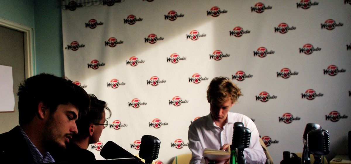 LMALB_radio's tweet photo. Dès demain matin, retrouvez le podcast de notre émission avec Pierre Adrian, dernier lauréat du Prix Roger-Nimier, venu cet été nous parler de ses Âmes simples ! @Equateurs https://t.co/KHZkxciEFR
