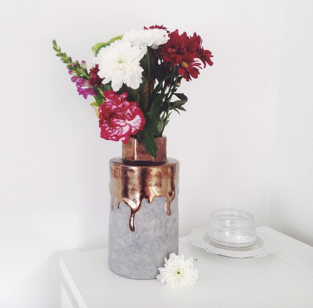 Standing pretty at <a href="/tinytwisst/">laura</a> house #vase #homedecor