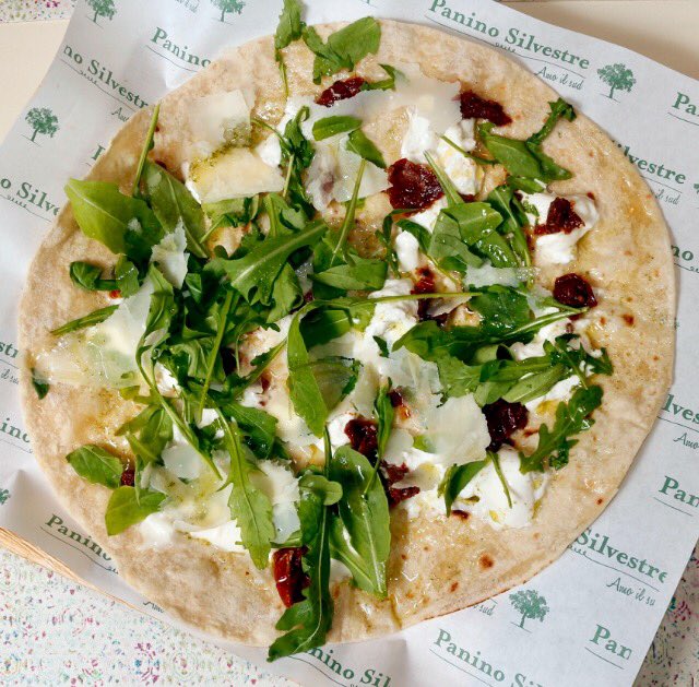 PaninoSilvestre's tweet photo. YES, WEEKEND! 🔛
Cenitas de fin de semana en Panino Silvestre 
#PaninoSilvestre #Italianfood #Slowfood #Barcelona #Pizzadina @IDCFotografia https://t.co/r0MLmPBqcM