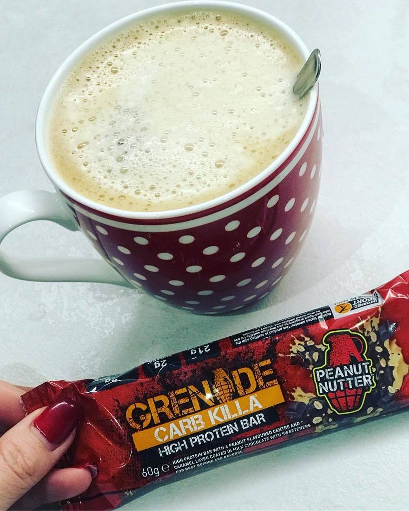 mysweataddict's tweet photo. Prebed #peanutnutter @grenadeofficial #tasty #proteinbar 💜🖤❤💚👌🏻💥💯 #fatloss #diet #nutrition #fitness #food #bodybuilding #se16 #personaltrainer #canarywharf #greenwich #puregym #bermondsey #healthyeating #slimmingworld #weightwatchers #fattof… https://t.co/gmw7NCFjXl https://t.co/i4J7BDECBh