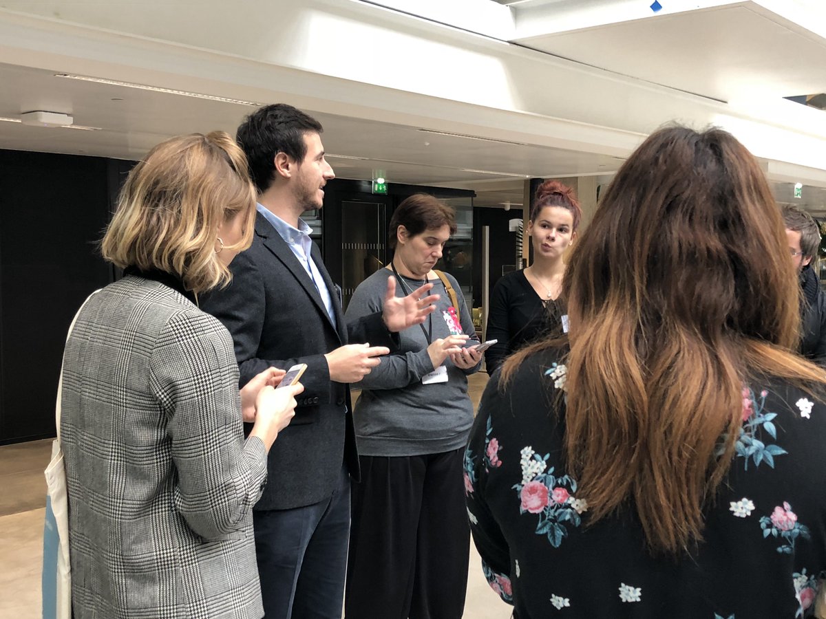 VeepeeImpulse's tweet photo. Notre program manager @HFMMartin a poursuivi la conférence #InnoVP en faisant visiter @joinstationf aux journalistes et bloggeurs conquis de @Siecledigital @wizbii @NeozOneORG @StartupInfoFr @camillejourdain https://t.co/6B3CQ5g1hO