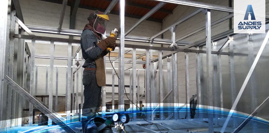 andesupply's tweet photo. Nuestro nuevo proyecto de ensamblaje de botelleros avanza con esfuerzo y dedicación día a día! https://t.co/yzBdNVbBty