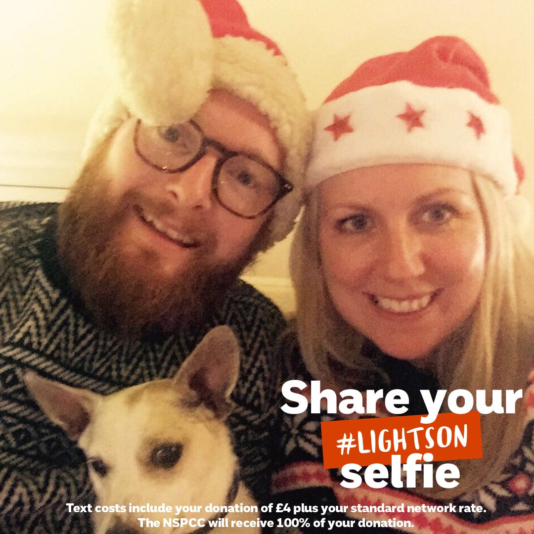 NSPCC's tweet image. Are you ready to shine? Share your Christmassy #LightsOn selfie &amp;amp; donate £4 by texting LIGHTS to 70025. Then ask a friend to do the same 🎄