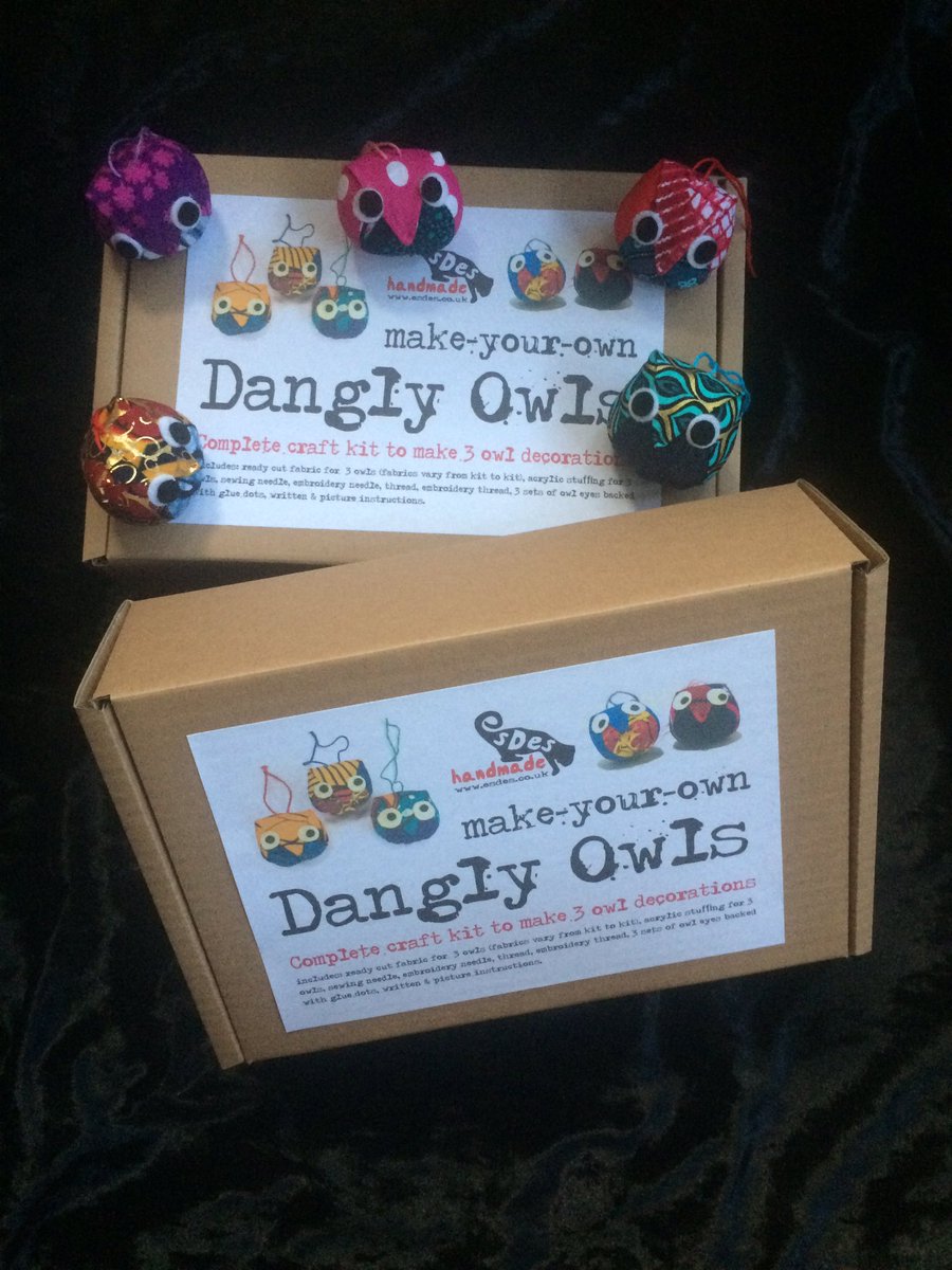 EsDesHandmade's tweet photo. If you're craftily inclined you can pick up a make-your-own #owl kit from me at @MuseumChildhood @LnSDesigners @SamaritansWF @LocalMakers_ #highamspark and #THXmas markets!
#JACindiefriday #handmadechristmas πππ#craftkit #crafts #makeyourown #danglyowl https://t.co/izoGbjl5lp