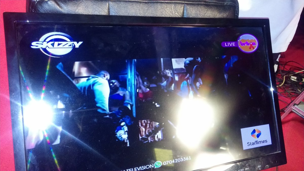 fasha4112's tweet photo. #Melanini indeed it is a dope song big up @sautisol @patorankingfire @UrbanTVUganda @kustagelive @StarTimesUganda https://t.co/FwySNPuN6U