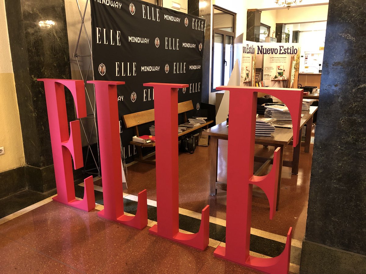 MariaFdezn's tweet photo. Esta tarde comienza Marketing Digital de Moda en @escuelamodaELLE 🙌🏼 aún podéis apuntaros en https://t.co/Ls9JFh9DYH https://t.co/1uGvk9xY62