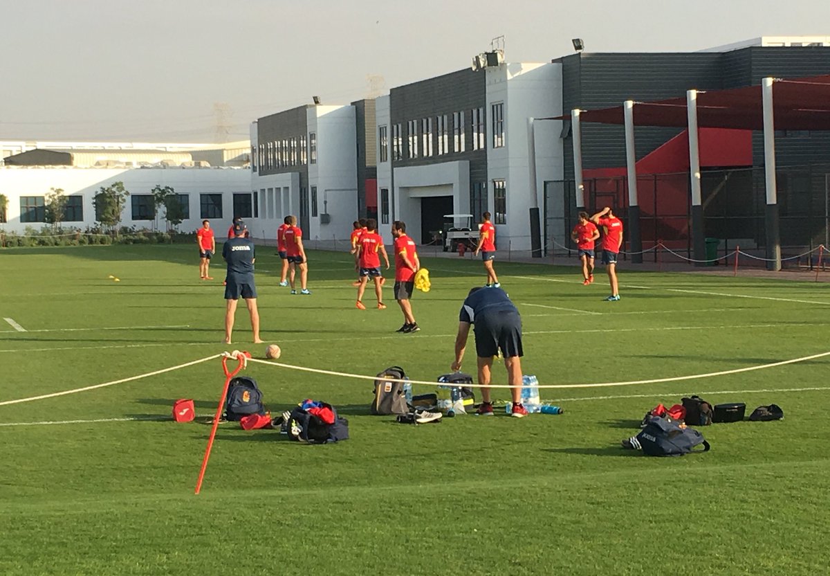 DESCpe's tweet photo. Congratulations to Daniel Hess who was awarded with a vest this week to recognize his outstanding attitude. Always enjoy watching our students train, play and develop @descdubai Warm welcome to @Spain7s too, good luck this week @Dubai7s ! https://t.co/wjzFsXcNSH