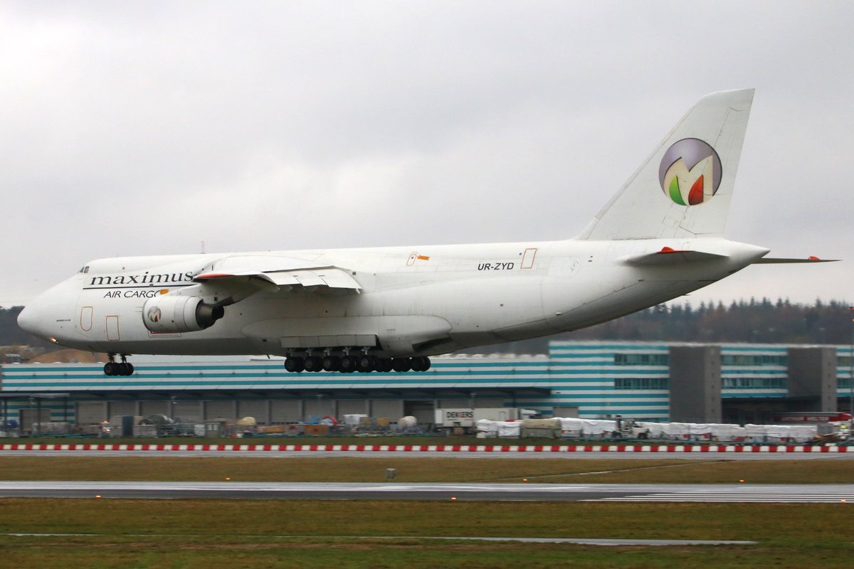 luxskater's tweet photo. heavy traffic today @luxairport : Maximus Air Cargo #antonov124 visiting from Al Ain (UAE) #luxembourg #antonov #avgeek https://t.co/hQn9XHGT2a