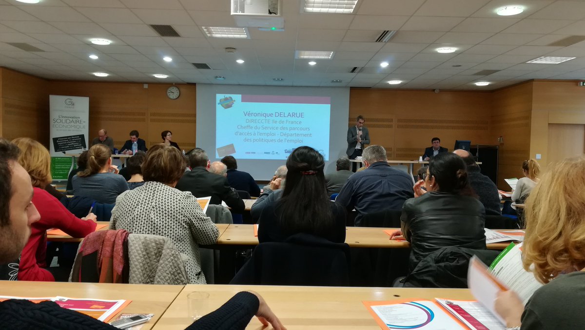 CREPI_idf's tweet photo. Le @Crepi_idf a eu le plaisir de participer à la Journée de l'#IAE - #moisESS2017
Merci pour ce moment d'échanges #insertion #entreprise #mobilité #qualité #emploi https://t.co/TKAiE5VMZc