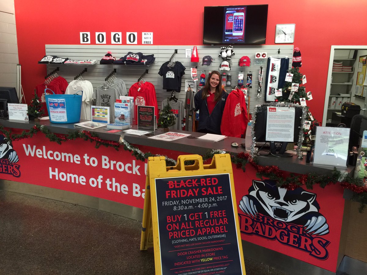 BrockRecreation's tweet image. Same deals at the Walker Welcome desk!  Buy one, get one!  #nolineup