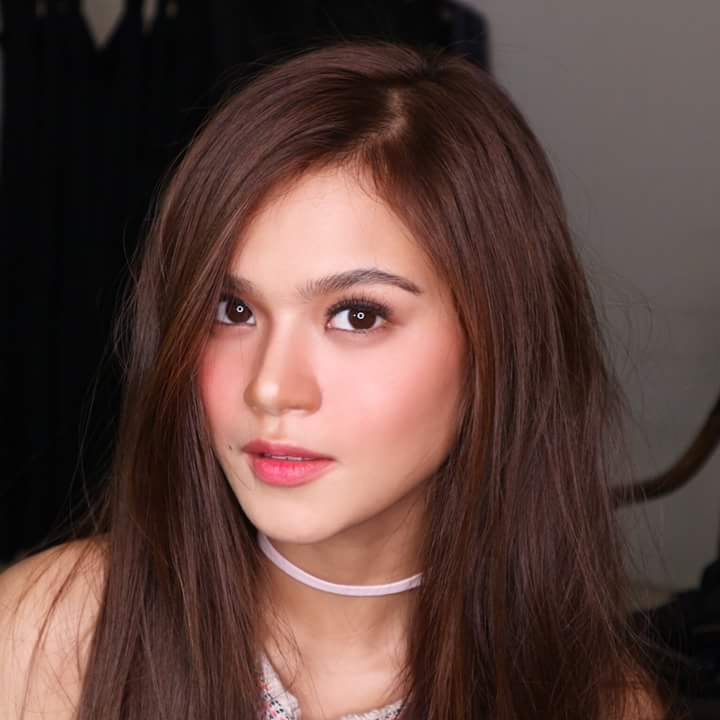 REGSSSSSS's tweet photo. Retweet #MissUniverse #Philippines is much appriciated. Hello maris. https://t.co/9FbfMhRJ03