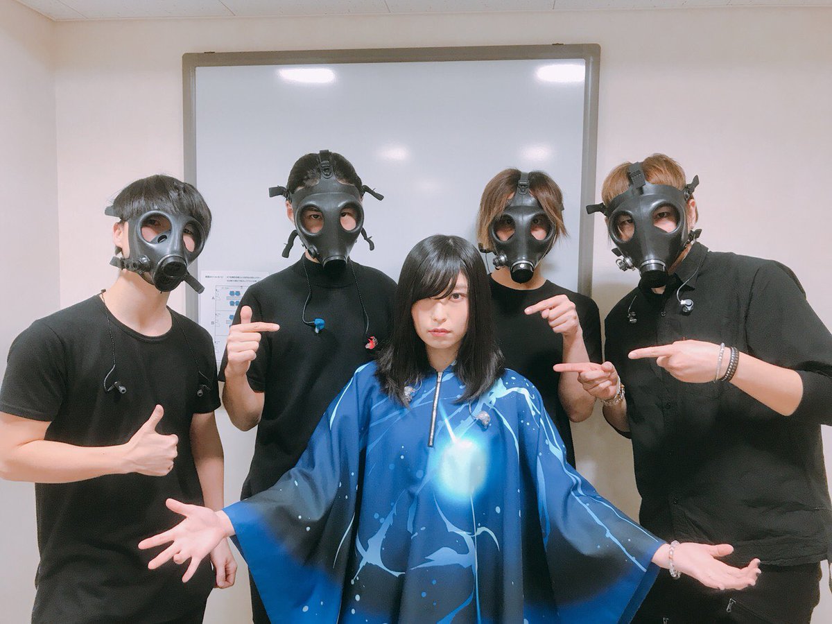 ポンチョ さユり コスプレ 酸欠少女 camping.com