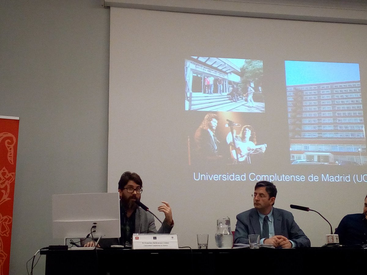 ICCMU's tweet photo. Paco Bethencourt, profesor del @MusicologiaUCM y guitarrista flamenco autor del disco #Mundos, hablando de lo flamenco y sus matices en #congresoconciertos #MECRI #MadMusic. "Hubo una época en que las mujeres fueron apartadas de la guitarra flamenca" https://t.co/5oZ6CIAWrX