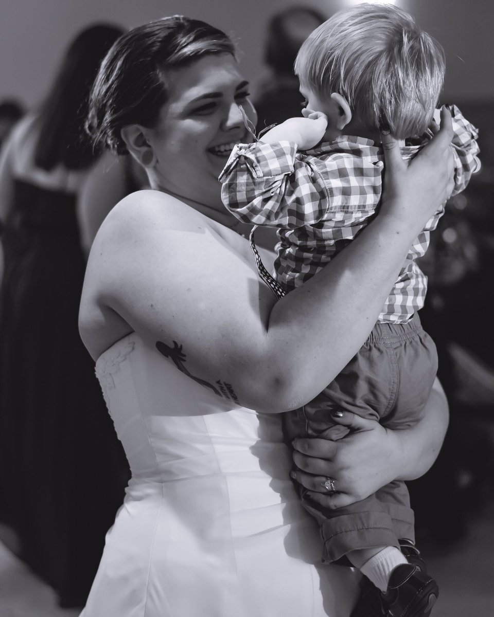 JonHickeyPhoto's tweet photo. It's not always about the perfect lighting, the perfect composition. It's mostly about the perfect moment. - #BaltimoreBride https://t.co/c0fGoEEeGC