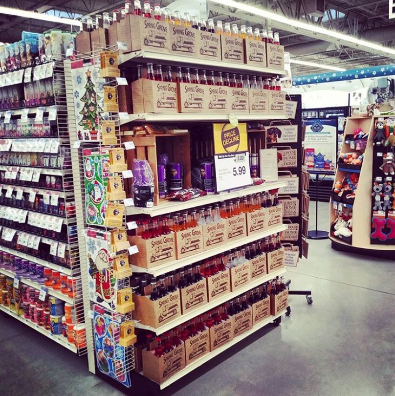SpringGroveSoda's tweet photo. Black Friday Shopping? Grab a 6pk. at @HyVee in Cottage Grove, MN for only $5.99!
#SpringGroveSodaPop #HyVee https://t.co/cEccdokLDs