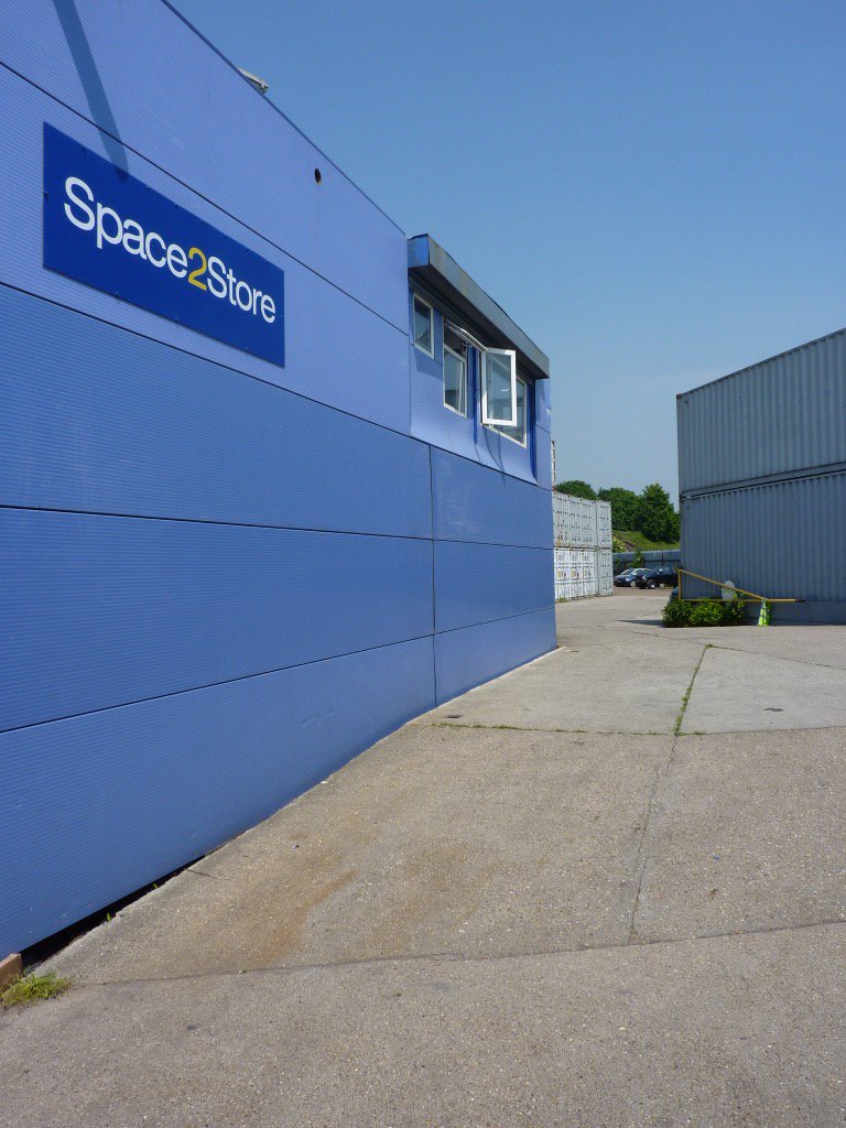 space2storeLtd's tweet photo. #LondonStorage #StorageSurrey #Builders #Scaffolders #Exporters
Space2Store Room2Grow https://t.co/ZfLKW8qEnN