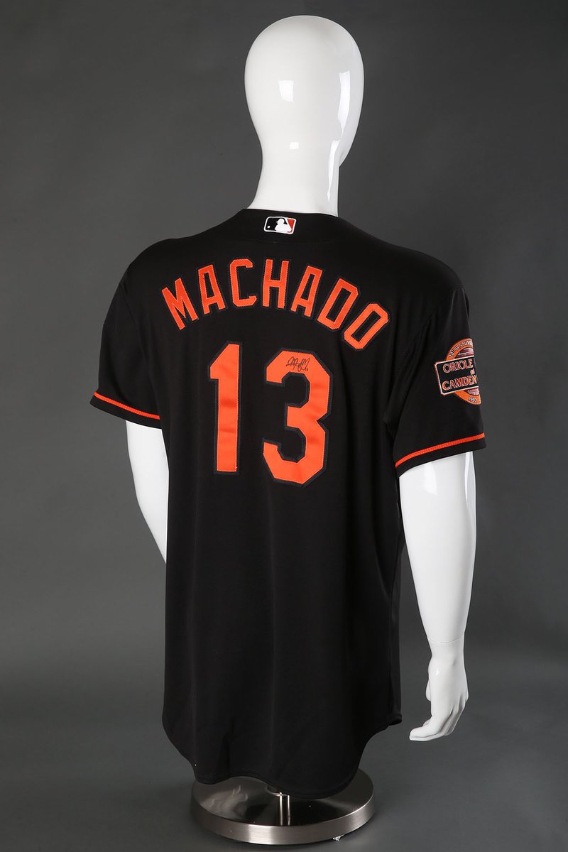 Orioles's tweet photo. A #BlackFriday🎁 deal you can get from your couch! 

All you have to do is retweet 🔁 this tweet for a chance to win a 2012 autographed Manny Machado jersey! #BlackandOrangeFriday https://t.co/pfvDXamAkU