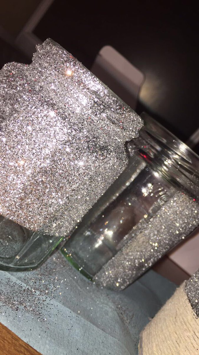IINBoness's tweet photo. What would you use your jar for? 🤔 Pens, paint brushes, makeup brushes, tea lights, kitchen utensils? Come get yours @Boness_Academy Christmas Fayre, Friday 1st December 🎄 https://t.co/spIjeTbHi0
