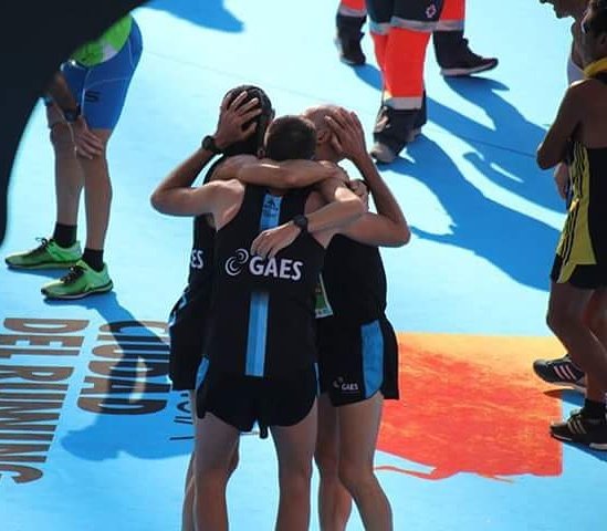 ElMelocotonRock's tweet photo. Resumen del @maratonvalencia. #GAESRunningTeam https://t.co/yLEVbnHkFm