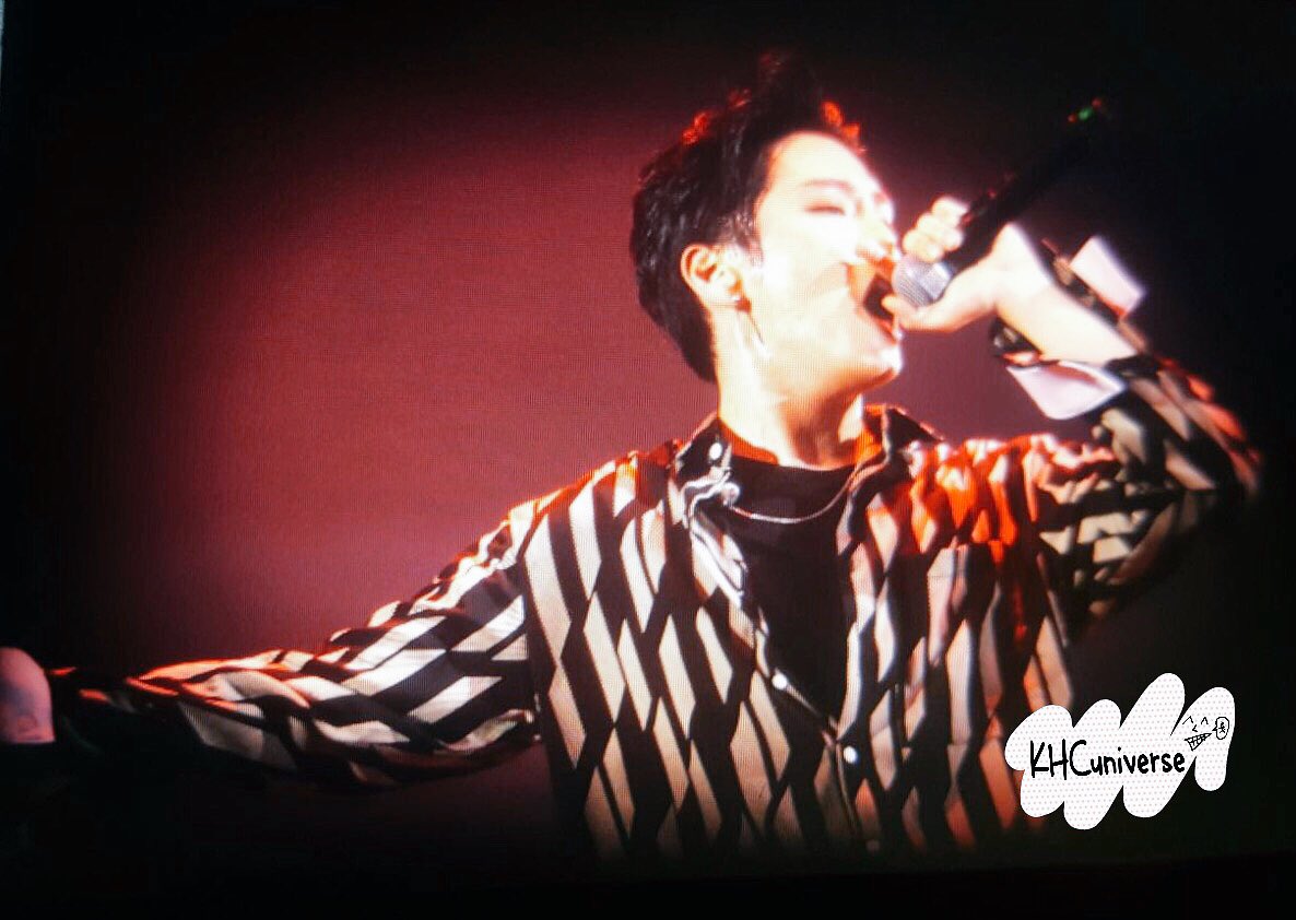 KHCuniverse's tweet photo. 171124 KPOP MUSIC WAVE
BAP_Himchan
 #힘찬 #비에이피 #HIMCHAN #BAP https://t.co/TcyeaZVNQs