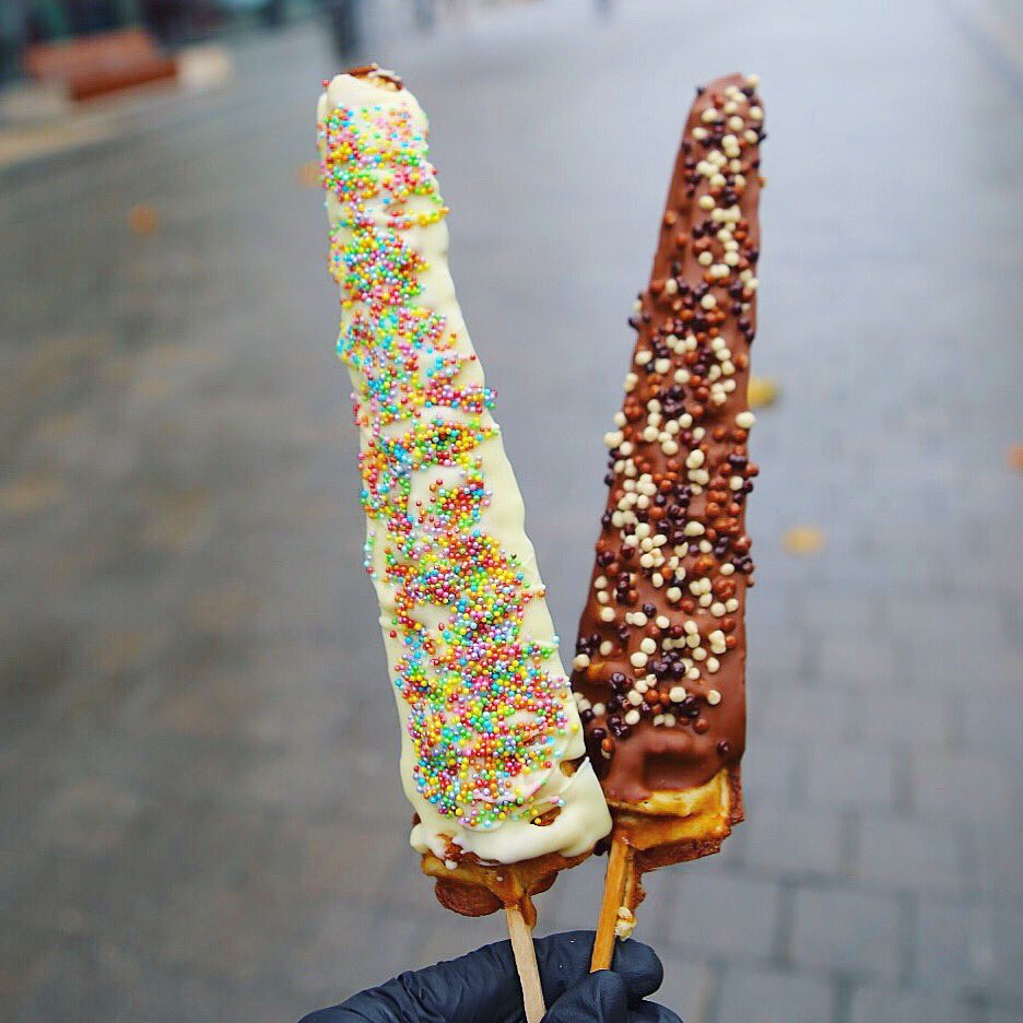 WaffleStickUK's tweet photo. Weโll be serving hot WaffleSticks at the #V&A Childhood Museum Christmas market this Sunday!
3 new #Christmas flavours for a limited time only ๐๐คค
@MuseumChildhood @Feast_it #wafflestickuk #wafflestick https://t.co/SWyOHhI4t3